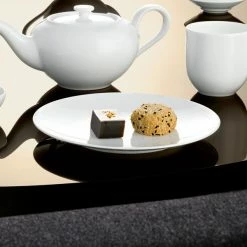 Villeroy & Boch 16-3272-2651 Stella Hotel 8 1/4" White Bone Porcelain Flat Coupe Plate - 6/Case