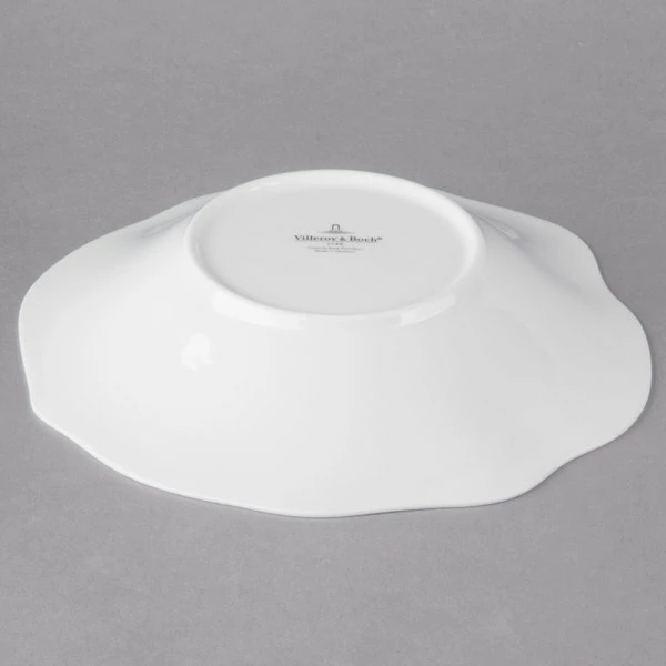 Villeroy & Boch 16-4033-3810 Blossom 13.5 Oz. White Bone Porcelain Bowl - 6/Case 5 Villeroy & Boch 16-4033-3810 Blossom 13.5 Oz. White Bone Porcelain Bowl - 6/Case - Image 5