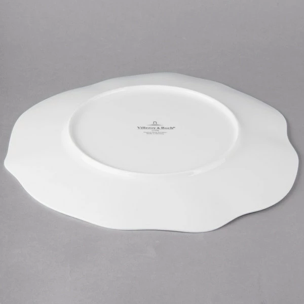 Villeroy & Boch 16-4033-2680 Blossom 12 1/2" White Bone Porcelain Flat Plate - 4/Pack 3 Villeroy & Boch 16-4033-2680 Blossom 12 1/2" White Bone Porcelain Flat Plate - 4/Pack - Image 3