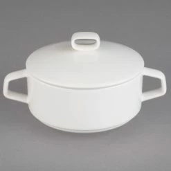 Villeroy & Boch 16-4004-2513 Affinity 11.5 Oz. White Porcelain Stackable Soup Cup With Handles - 6/Case -Rak Porcelain shop 1431491