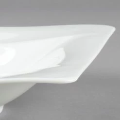 Villeroy & Boch 10-4510-2700 Modern Grace 9 1/4" X 8 1/4" White Bone Porcelain Deep Plate - 6/Case 8 Villeroy & Boch 10-4510-2700 Modern Grace 9 1/4" X 8 1/4" White Bone Porcelain Deep Plate - 6/Case -Rak Porcelain shop 1436187