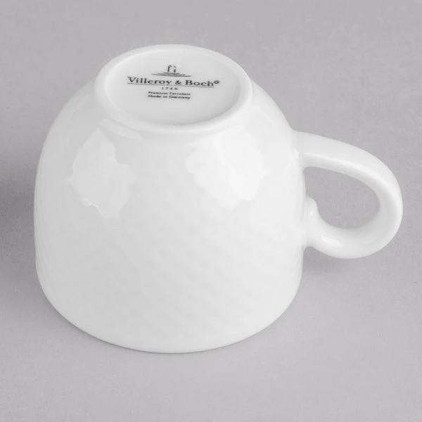 Villeroy & Boch 16-2155-1450 Easy White 3.3 Oz. White Porcelain Cup - 6/Case 4 Villeroy & Boch 16-2155-1450 Easy White 3.3 Oz. White Porcelain Cup - 6/Case - Image 4