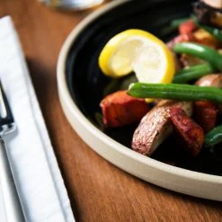 Chef & Sommelier FK843 Geode 10 3/4" Black Stackable Dinner Plate By Arc Cardinal - 12/Case -Rak Porcelain shop 1481897