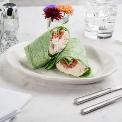 Acopa 9 5/8" X 7 1/8" Ivory (American White) Scalloped Edge Oval Stoneware Platter - 24/Case