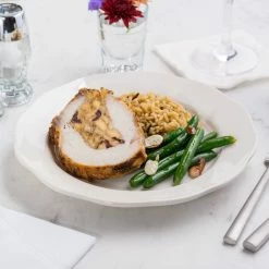 Acopa 9" Ivory (American White) Scalloped Edge Stoneware Plate - 24/Case