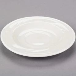 Syracuse China 950038431 Cascade 5 3/4" Ivory (American White) Round Medium Rim Flint Porcelain Tea Saucer - 36/Case -Rak Porcelain shop 1518933