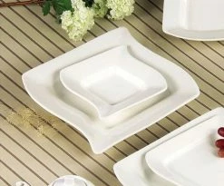 CAC China CAC SOH-120 Soho 24 Oz. Ivory (American White) Square Stoneware Pasta Bowl - 12/Case