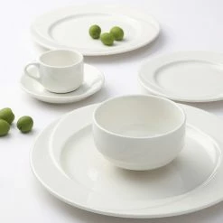Tuxton ASU-082 San Marino AlumaTux Pearl White (European White) 4 5/8" China AD Saucer - 36/Case -Rak Porcelain shop 1605375