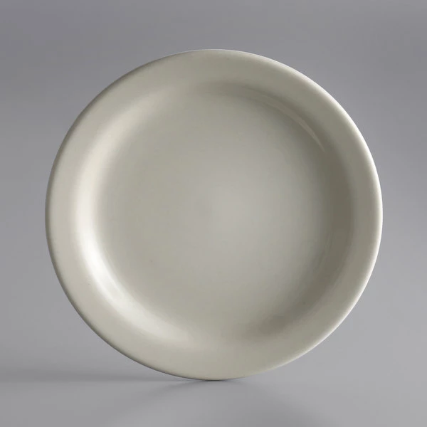 World Tableware NR-5 Kingsmen White 5 1/2" Ultima Cream White Narrow Rim Round Stoneware Plate - 36/Case 1 World Tableware NR-5 Kingsmen White 5 1/2" Ultima Cream White Narrow Rim Round Stoneware Plate - 36/Case