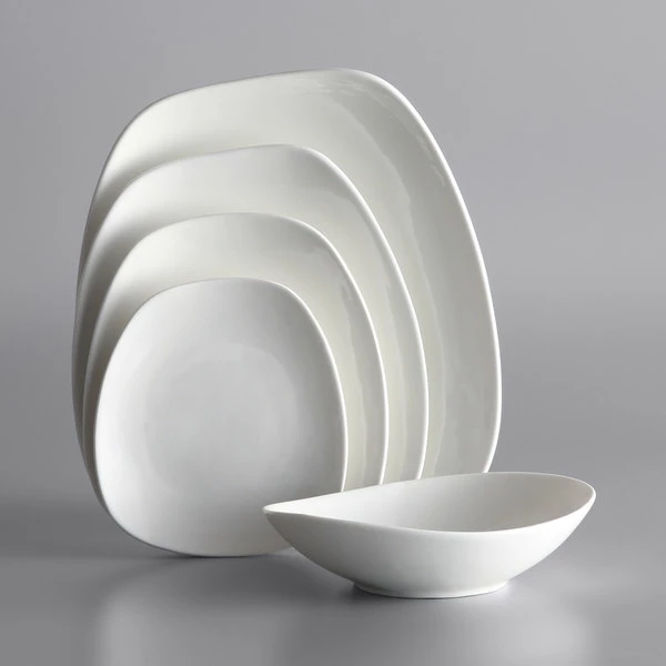 Acopa Nova 24 Oz. Cream White Asymmetric Stoneware Bowl - 24/Case 4 Acopa Nova 24 Oz. Cream White Asymmetric Stoneware Bowl - 24/Case - Image 4
