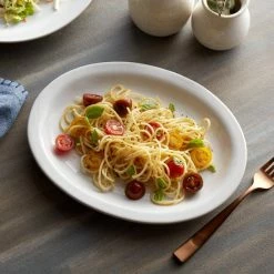 Acopa 11" X 8 1/2" Bright White Narrow Rim Oval Stoneware Platter - 12/Case