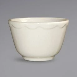 International Tableware VI-4 Victoria 7.25 Oz. Ivory (American White) Scalloped Edge Stoneware Bouillon - 36/Case