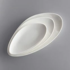 Acopa Nova 13" X 6 1/4" Cream White Slim Triangle Coupe Stoneware Plate - 12/Case -Rak Porcelain shop 2102169