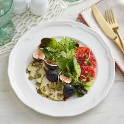 Acopa Condesa 10 1/2" Pearl White Scalloped Wide Rim Porcelain Plate - 12/Case