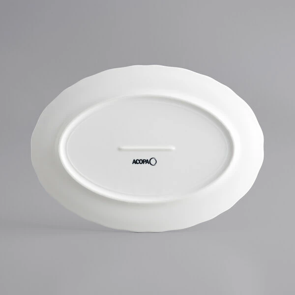 Sample - Acopa Condesa 11 1/2" X 8 1/4" Pearl White Scalloped Wide Rim Porcelain Platter 3 Sample - Acopa Condesa 11 1/2" X 8 1/4" Pearl White Scalloped Wide Rim Porcelain Platter - Image 3