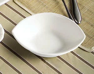 CAC China CAC SOH-55 Soho 8 Oz. Ivory (American White) Stoneware Peach Bowl - 48/Case 1 CAC China CAC SOH-55 Soho 8 Oz. Ivory (American White) Stoneware Peach Bowl - 48/Case